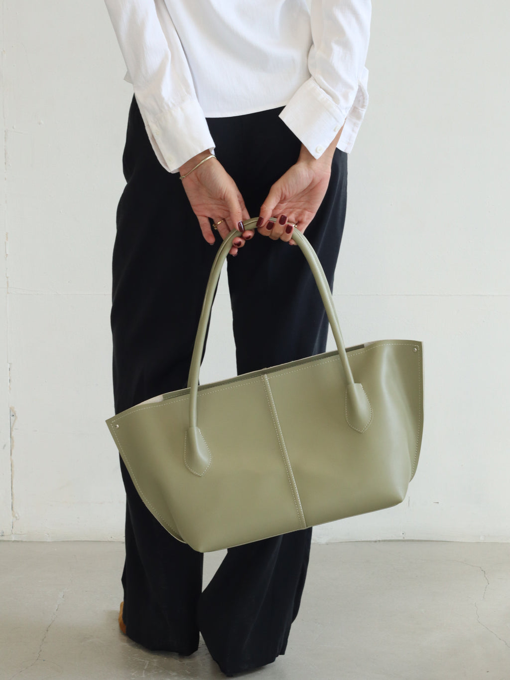 SILVY BAG IN LIGHT GREEN-BIG SIZE