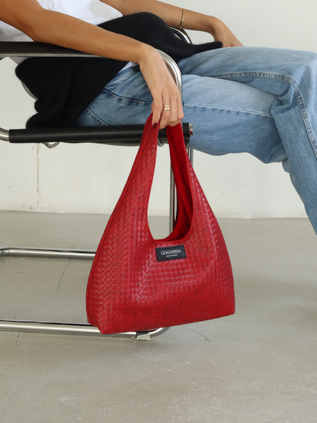 MINI HOBO BAG IN RED