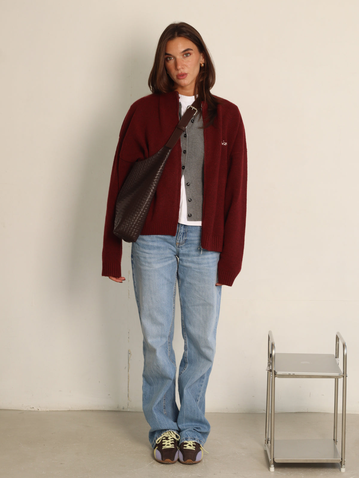 HOBO BAG IN DARK BROWN