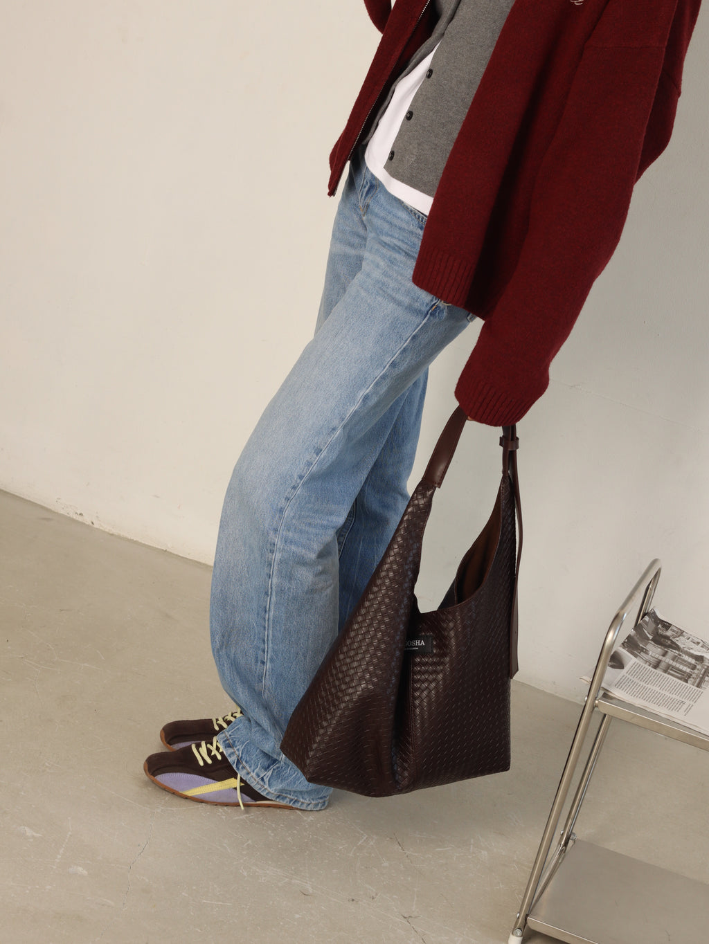 HOBO BAG IN DARK BROWN