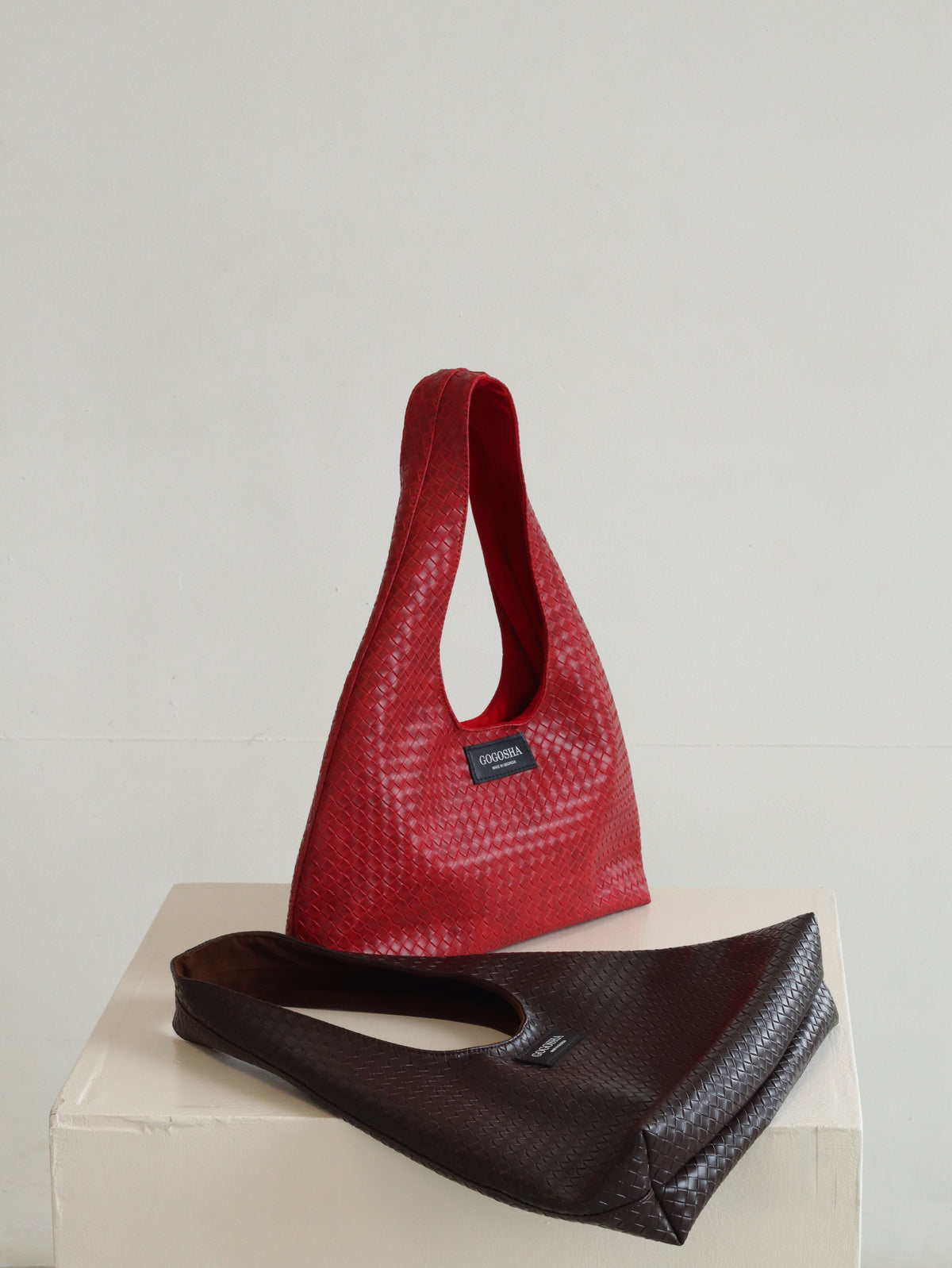 MINI HOBO BAG IN RED