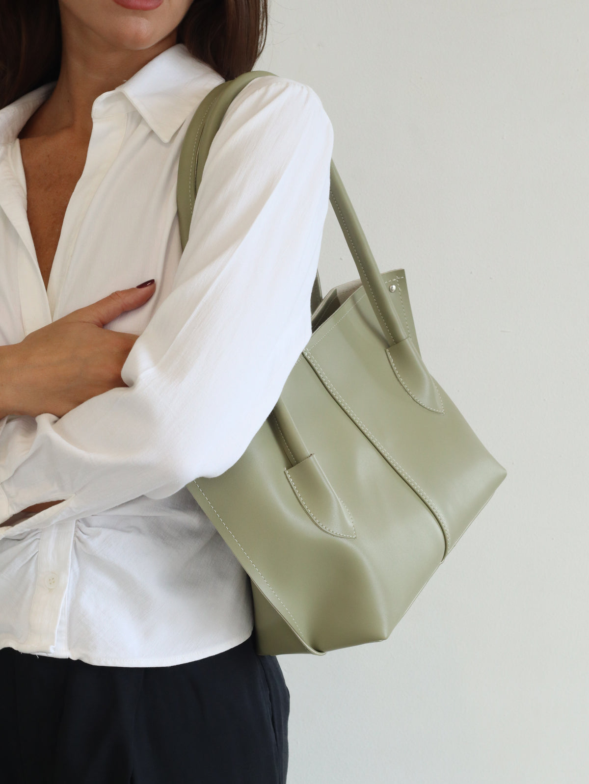 SILVY BAG IN LIGHT GREEN-BIG SIZE