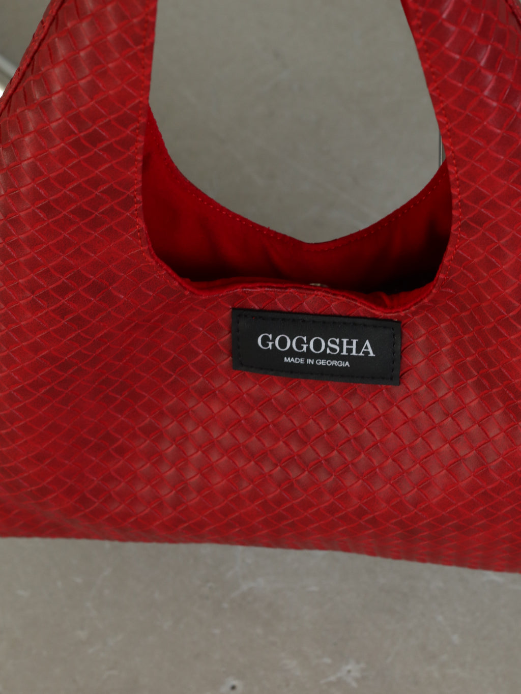 MINI HOBO BAG IN RED