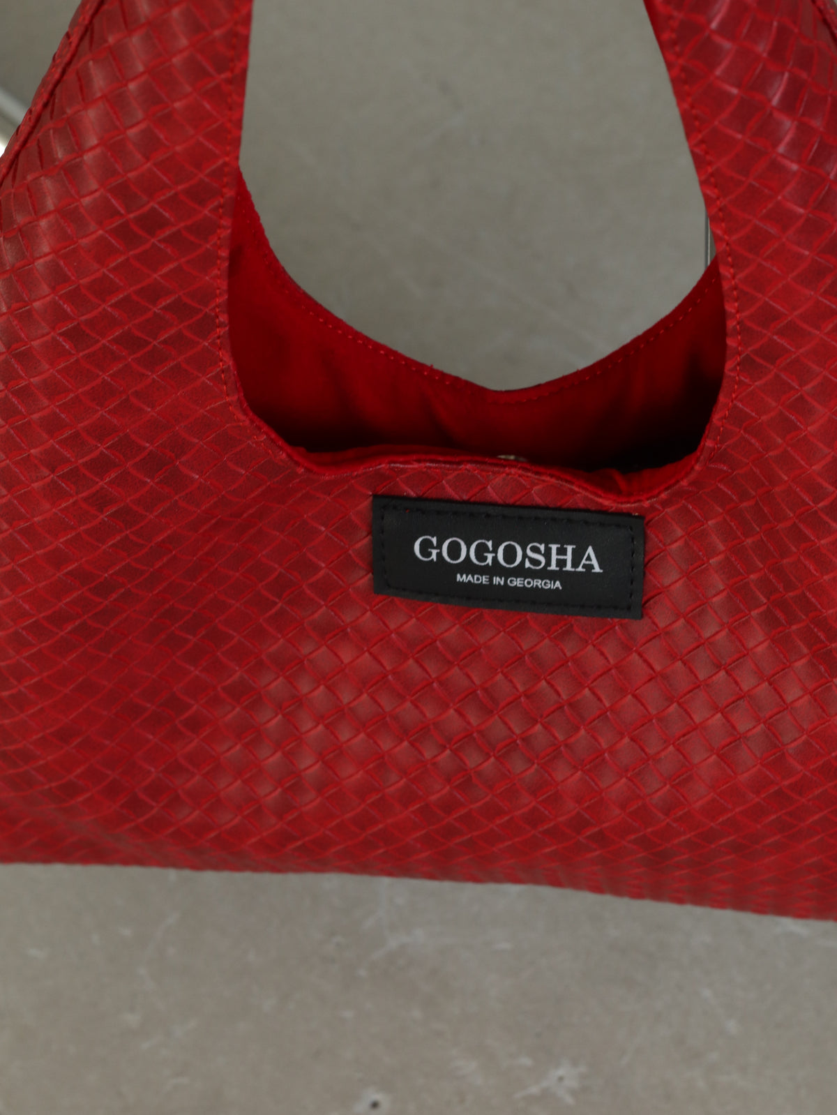 MINI HOBO BAG IN RED