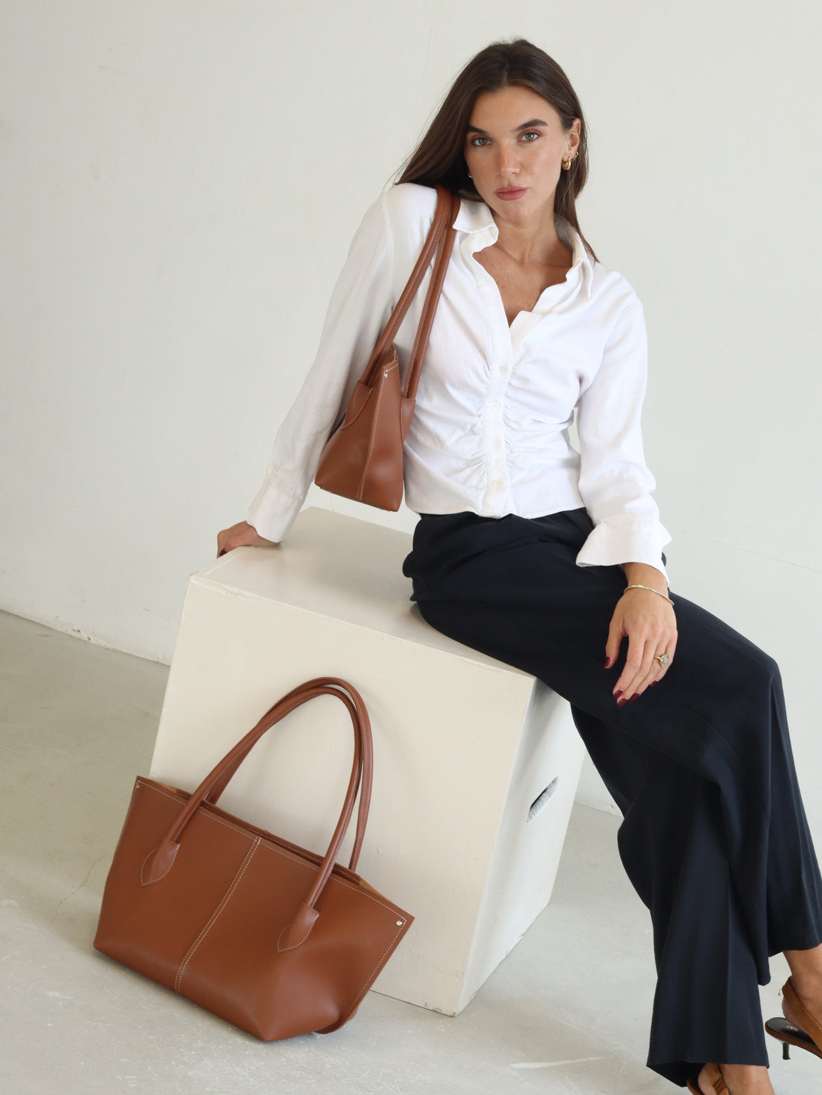 SILVY BAG IN LIGHT BROWN-BIG SIZE