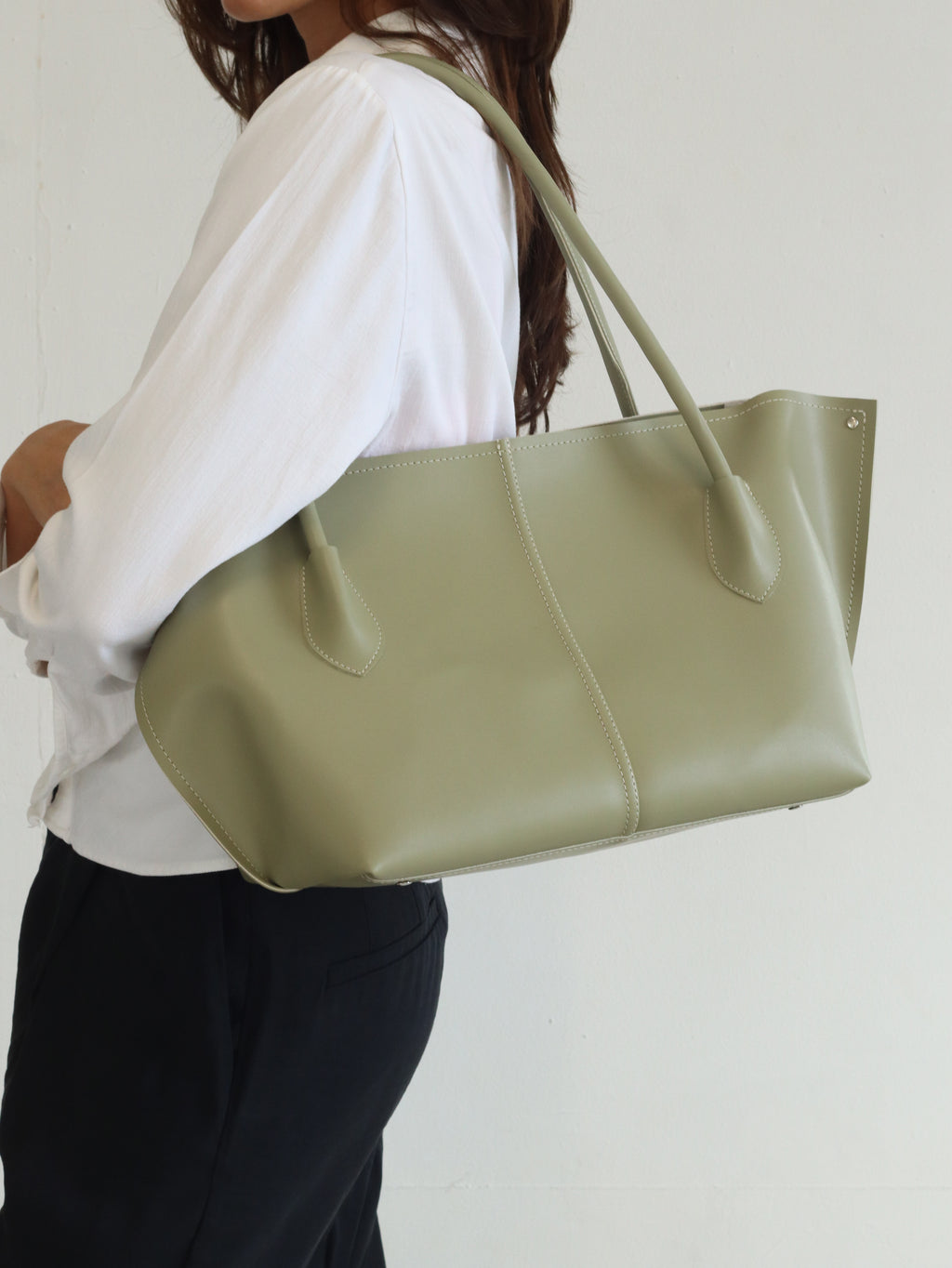 SILVY BAG IN LIGHT GREEN-BIG SIZE