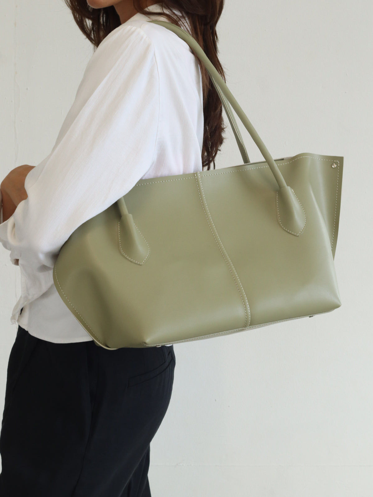 SILVY BAG IN LIGHT GREEN-BIG SIZE