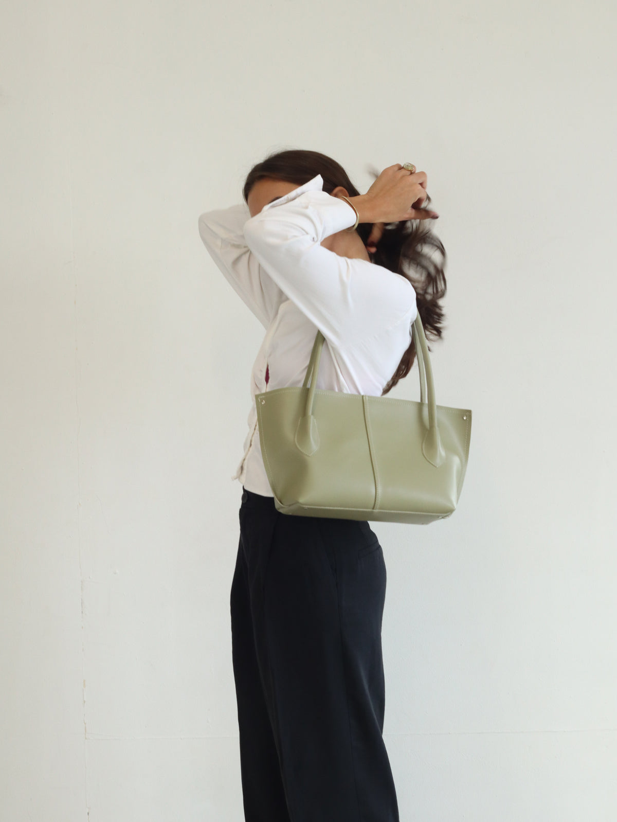 SILVY BAG IN LIGHT GREEN-BIG SIZE