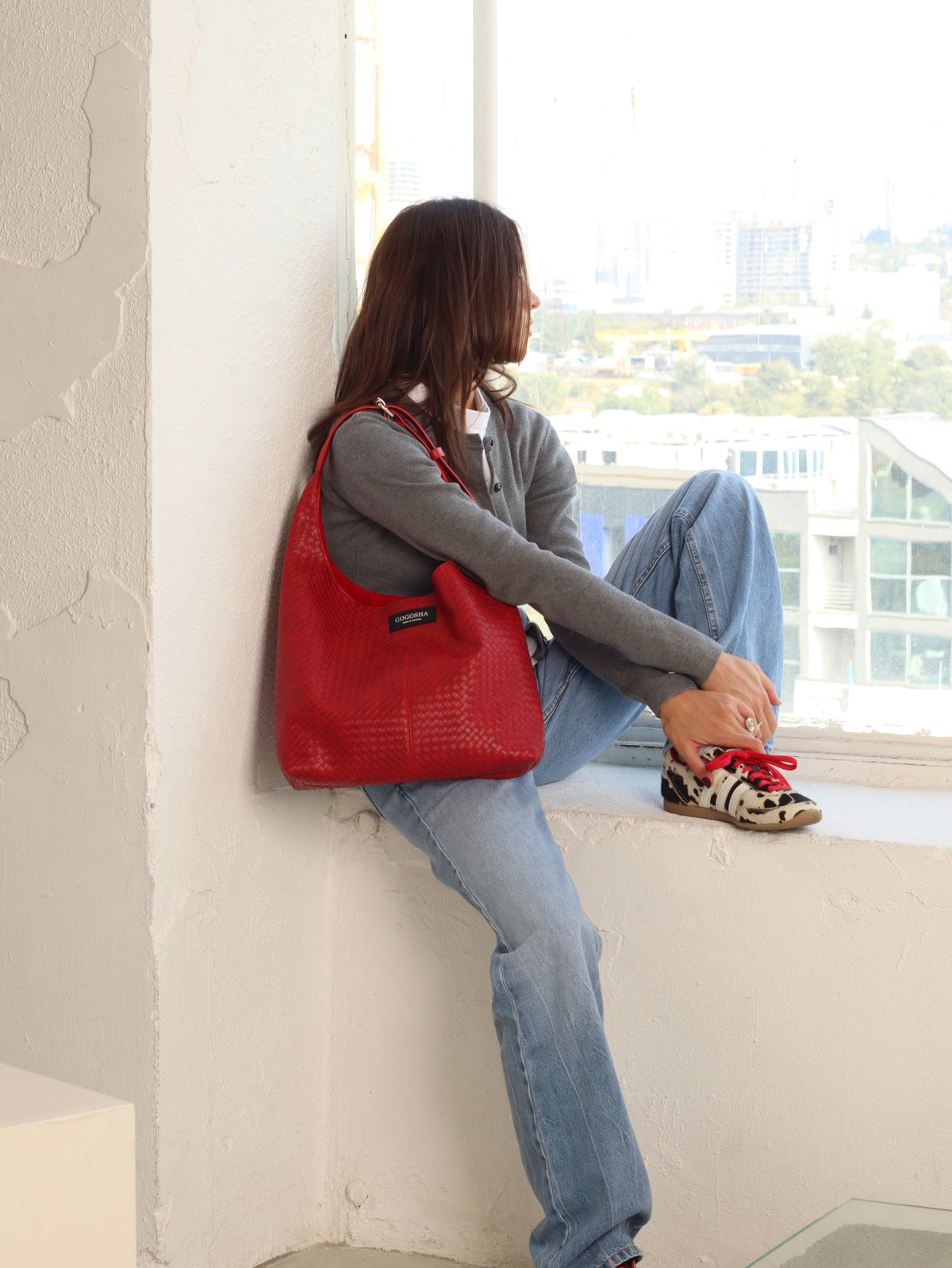 HOBO BAG IN RED